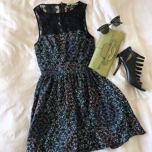 Urban Outfitters Kimchi Blue Floral Lace Dress